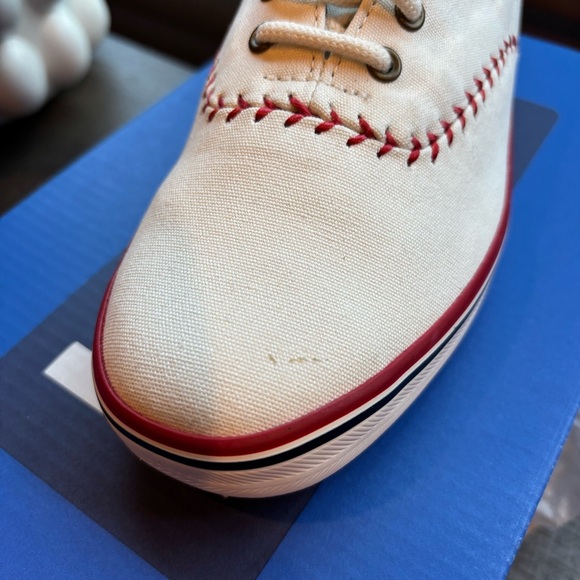 NWT Keds - San Francisco Giants Champion Canvas LaceUp Sneaker - Size 6 - Picture 12 of 12